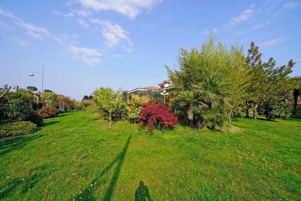 Private Luxury Villa With Pool Moniga del Garda Exteriör bild