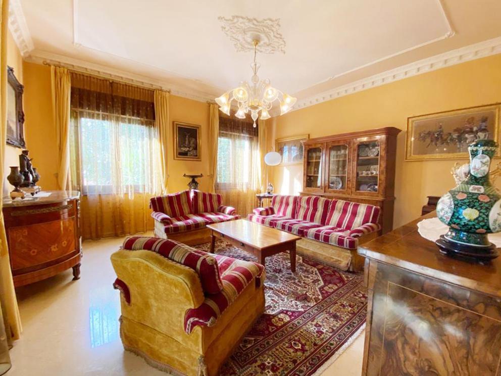Private Luxury Villa With Pool Moniga del Garda Exteriör bild